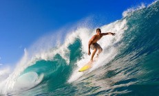 莱万多夫斯基关键节点比分优势明显，RNG带队取胜！