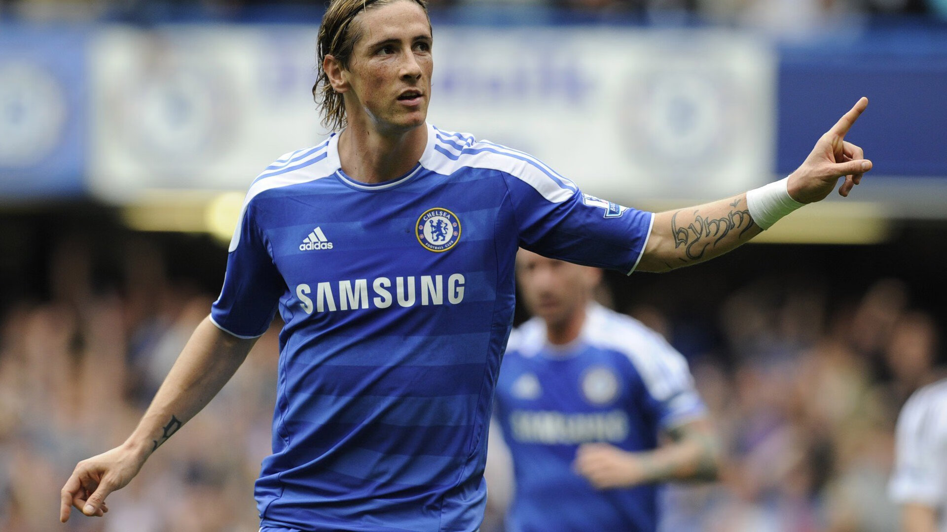 梅西回归赛场，大胜首场状态亮眼，阿森纳观众沸腾！