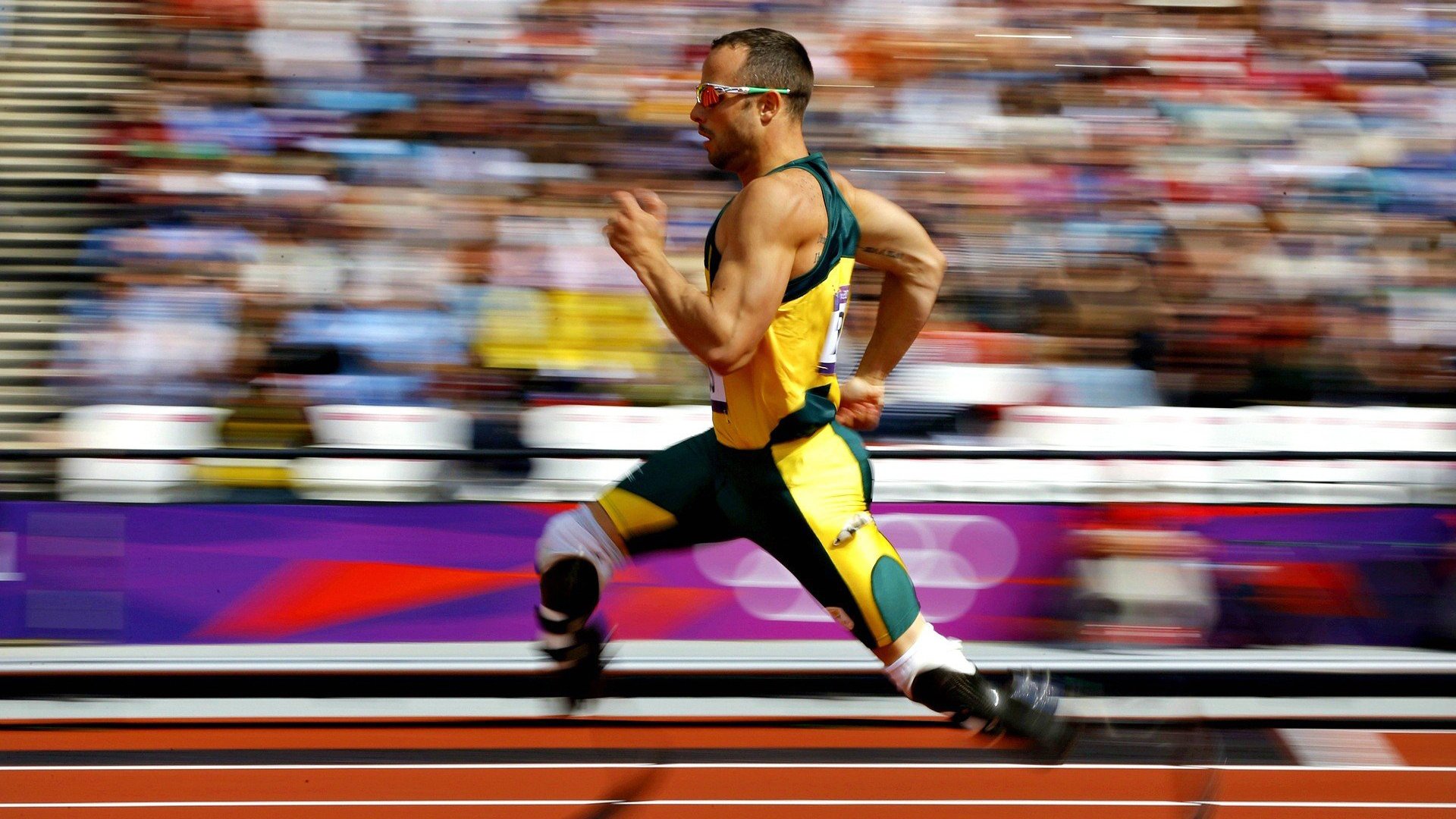 莱万多夫斯基关键节点比分优势明显，RNG带队取胜！